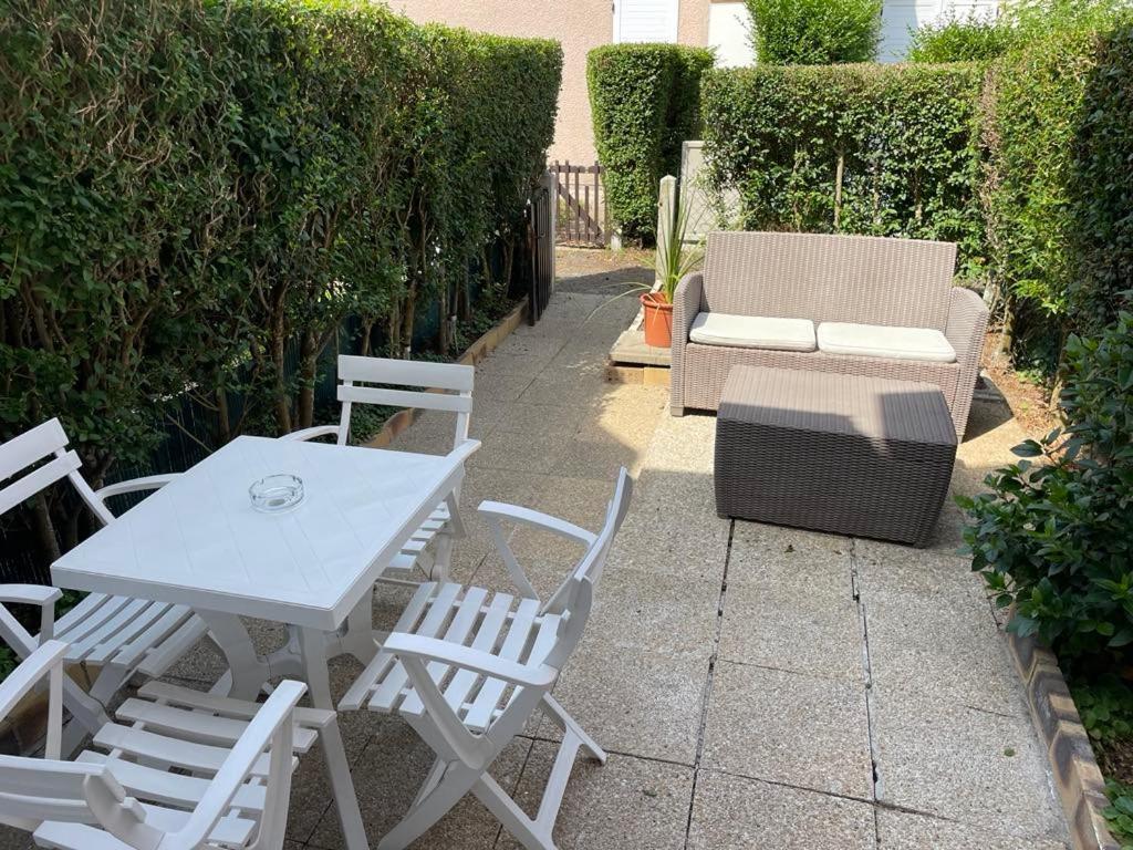 "O'Dbark" - Duplex 2 Etoiles - A 100M De La Plage Avec Jardin Courseulles-sur-Mer Exteriör bild